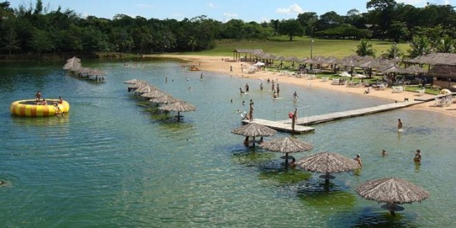 As belezas das praias de água doce pelo Brasil