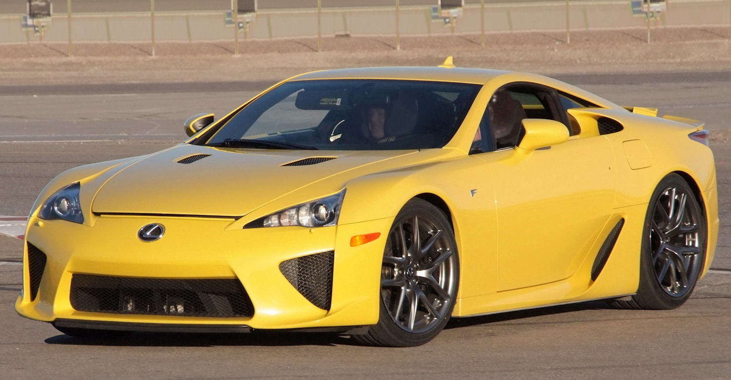 lexus_lfa_yellow_las_vegas